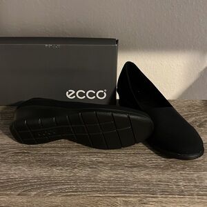 Ecco Felicia Black Size 8-8.5 (39 eu) Brand New in Box (Originally $140)